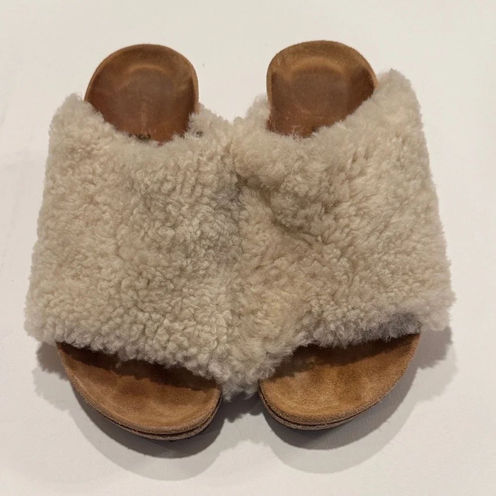 Papillio Shearling Slide Sandals in Cream and Tan
